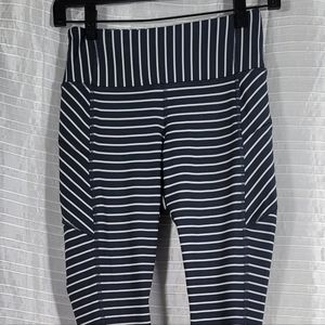 ATHLETA NAVY STRIPE  TIGHTS SIZE XS